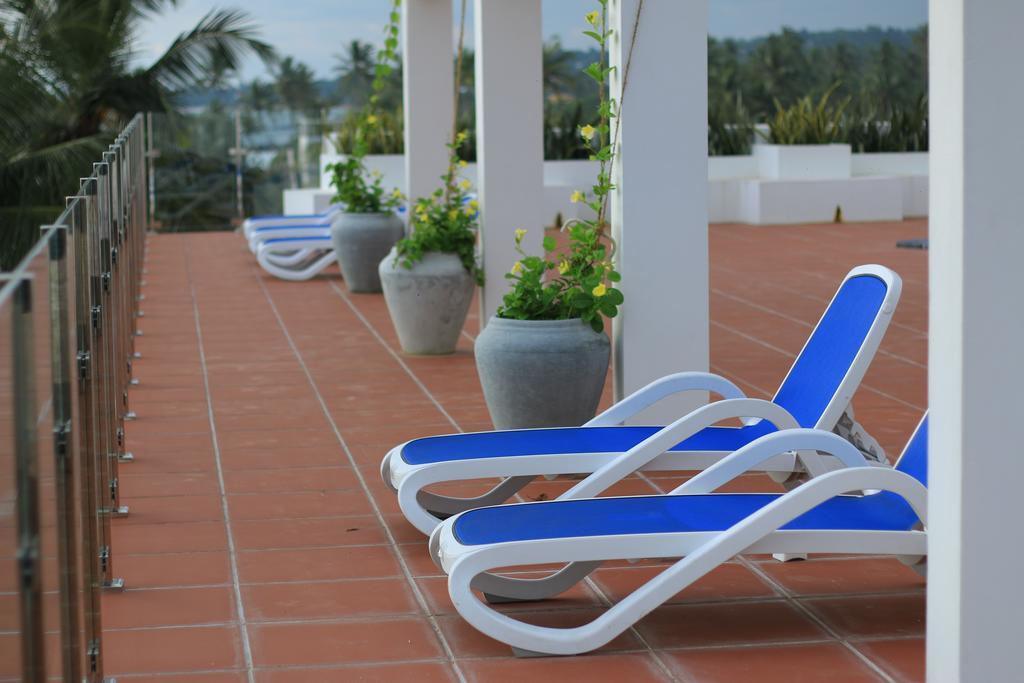 萨语拉海滩酒店 乌纳瓦图纳 外观 照片